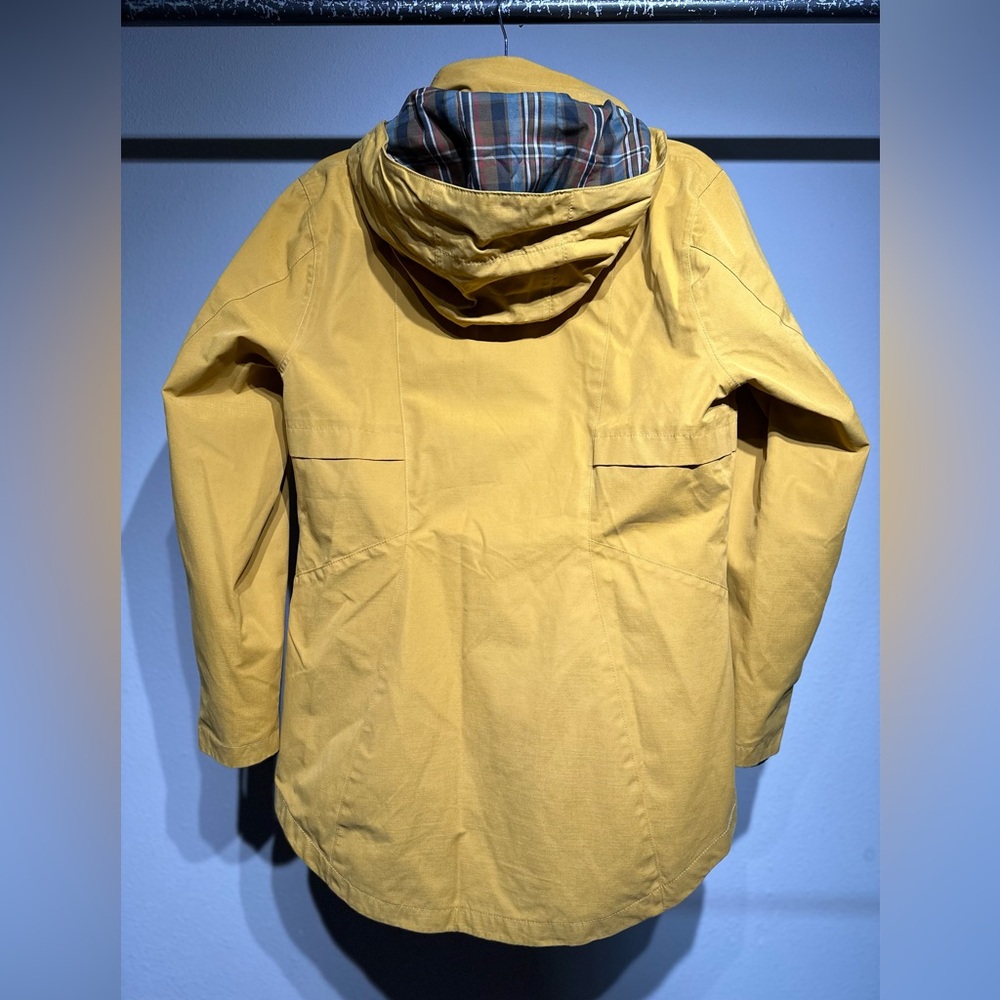 Pendleton Rain Jacket - Picture 2 of 6